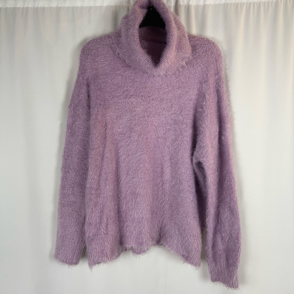 Show me your Mumu Fatima Turtleneck
Sweater Purple Pink Size: S
